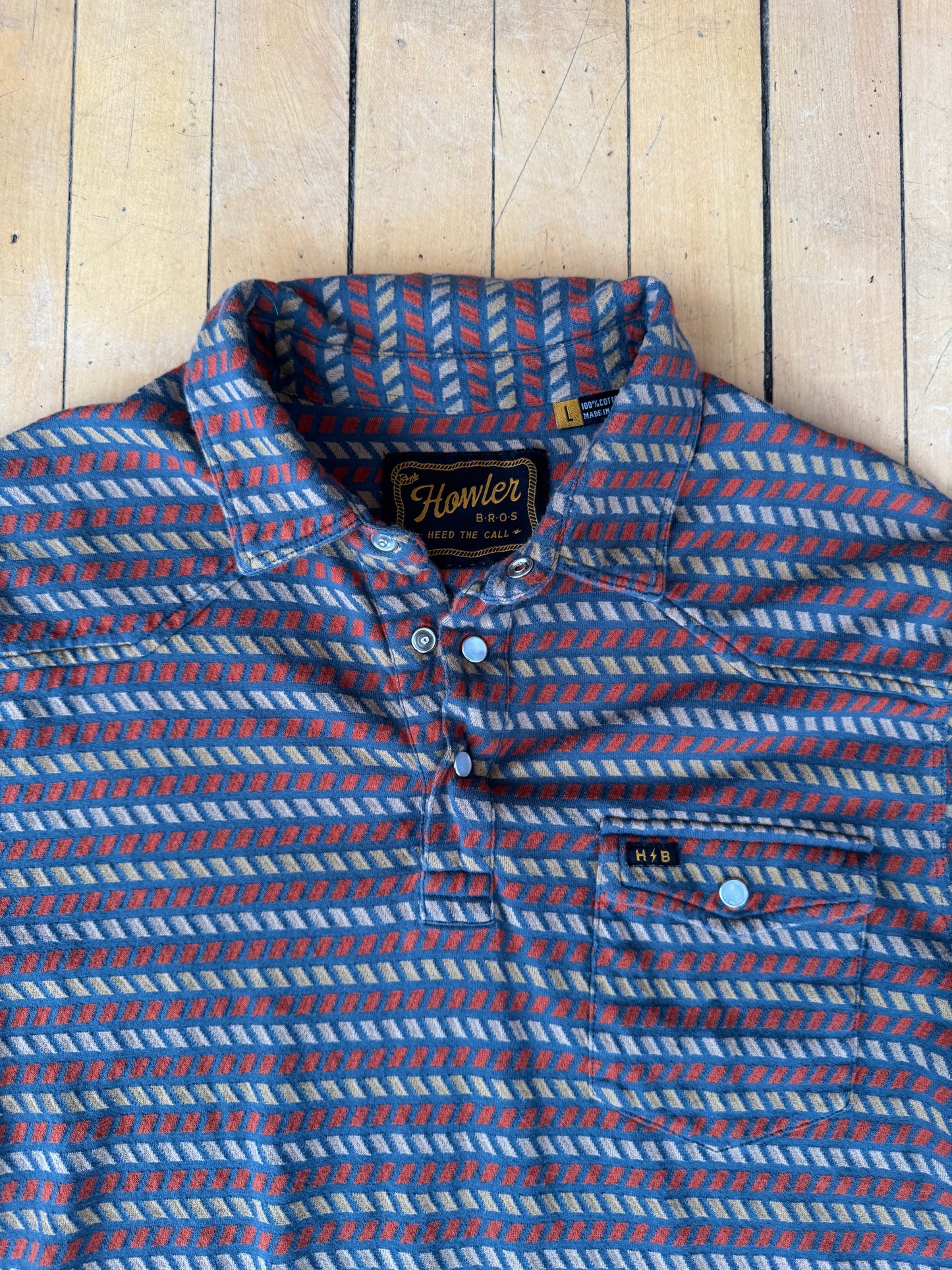 HOWLER BROS PEARL SNAP POLO - MSRP: $75 (L)