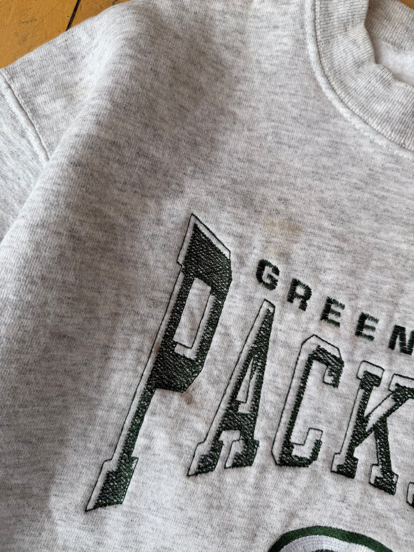 VINTAGE GREEN BAY PACKERS EMBROIDERED CREW (L)
