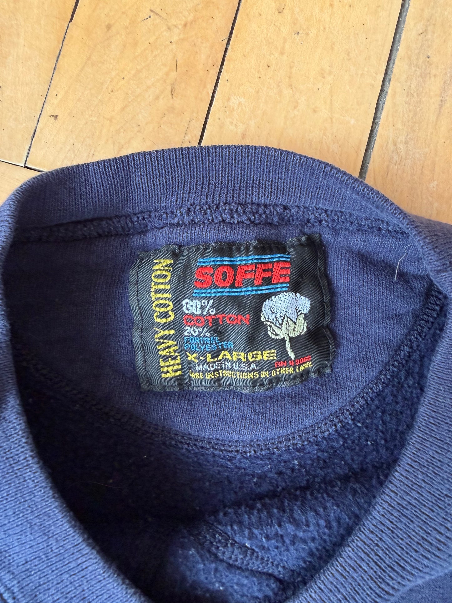 VINTAGE NDSU ALUMNI SU SHEILD CREW (XL)