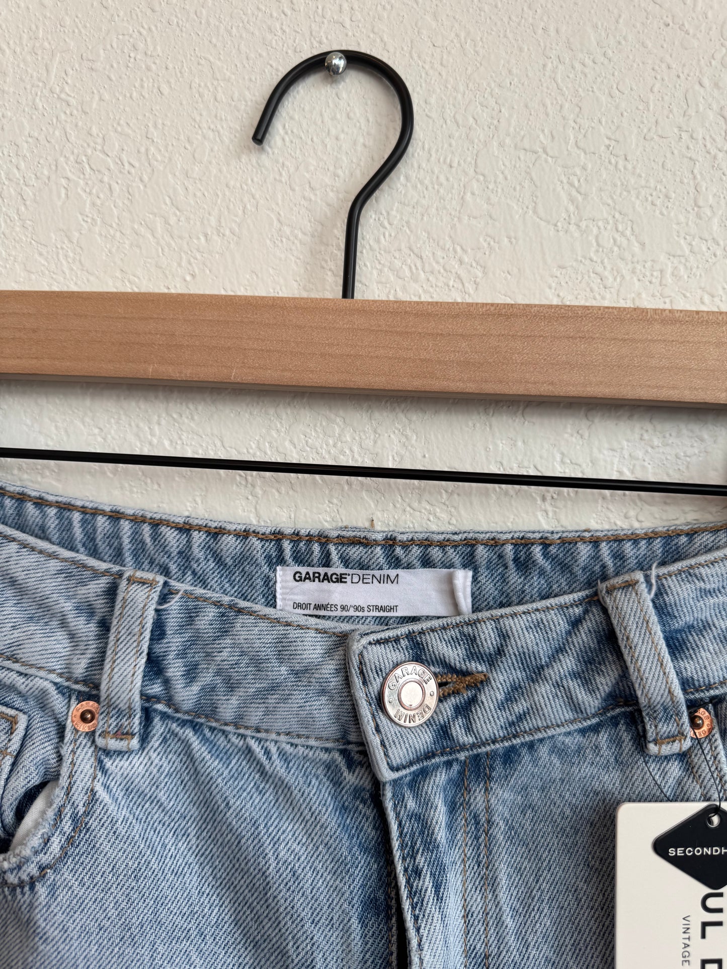 GARAGE 90’S STRAIGHT DENIM (25) - MSRP $69.95
