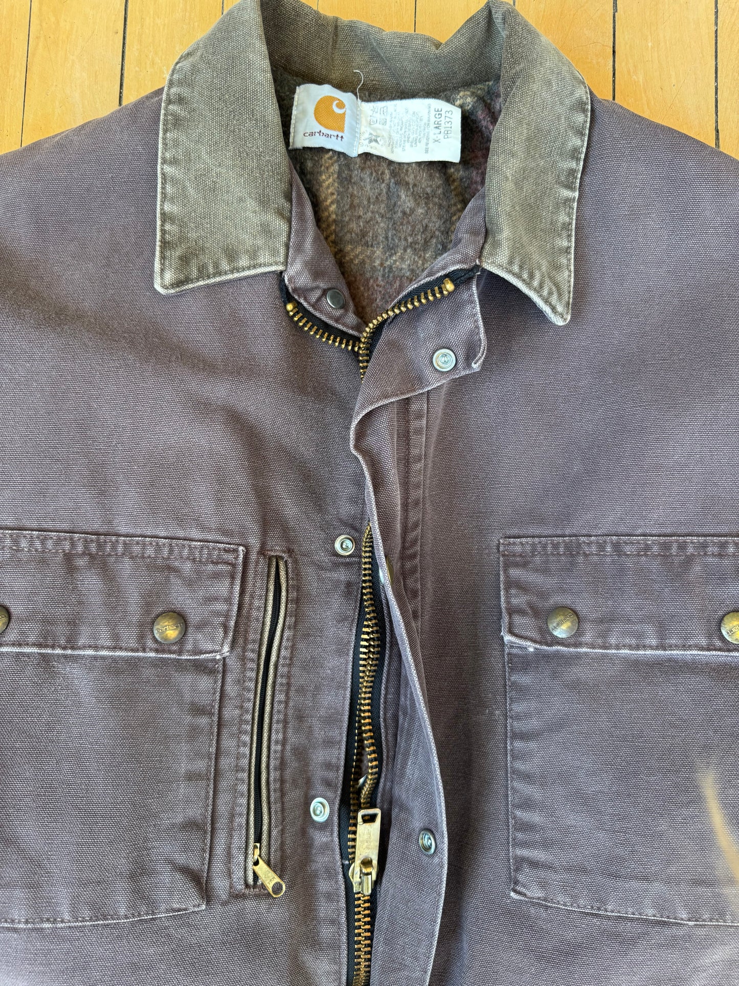 CARHARTT UNION MADE CHORE COAT (XL)