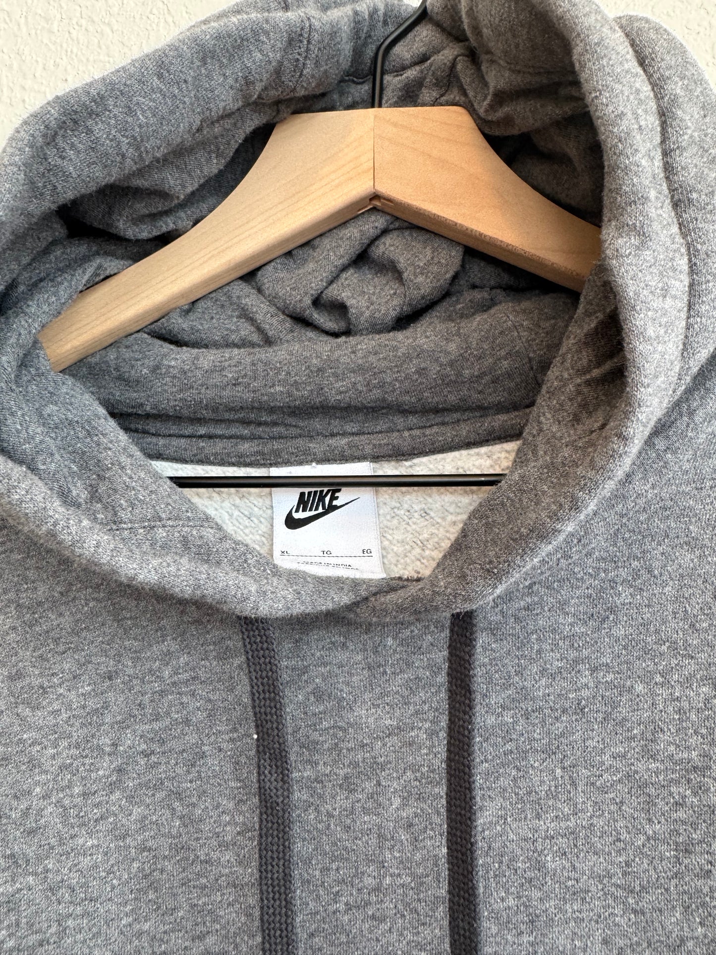 NIKE CLASSIC HEAVYWEIGHT HOODIE (XL)