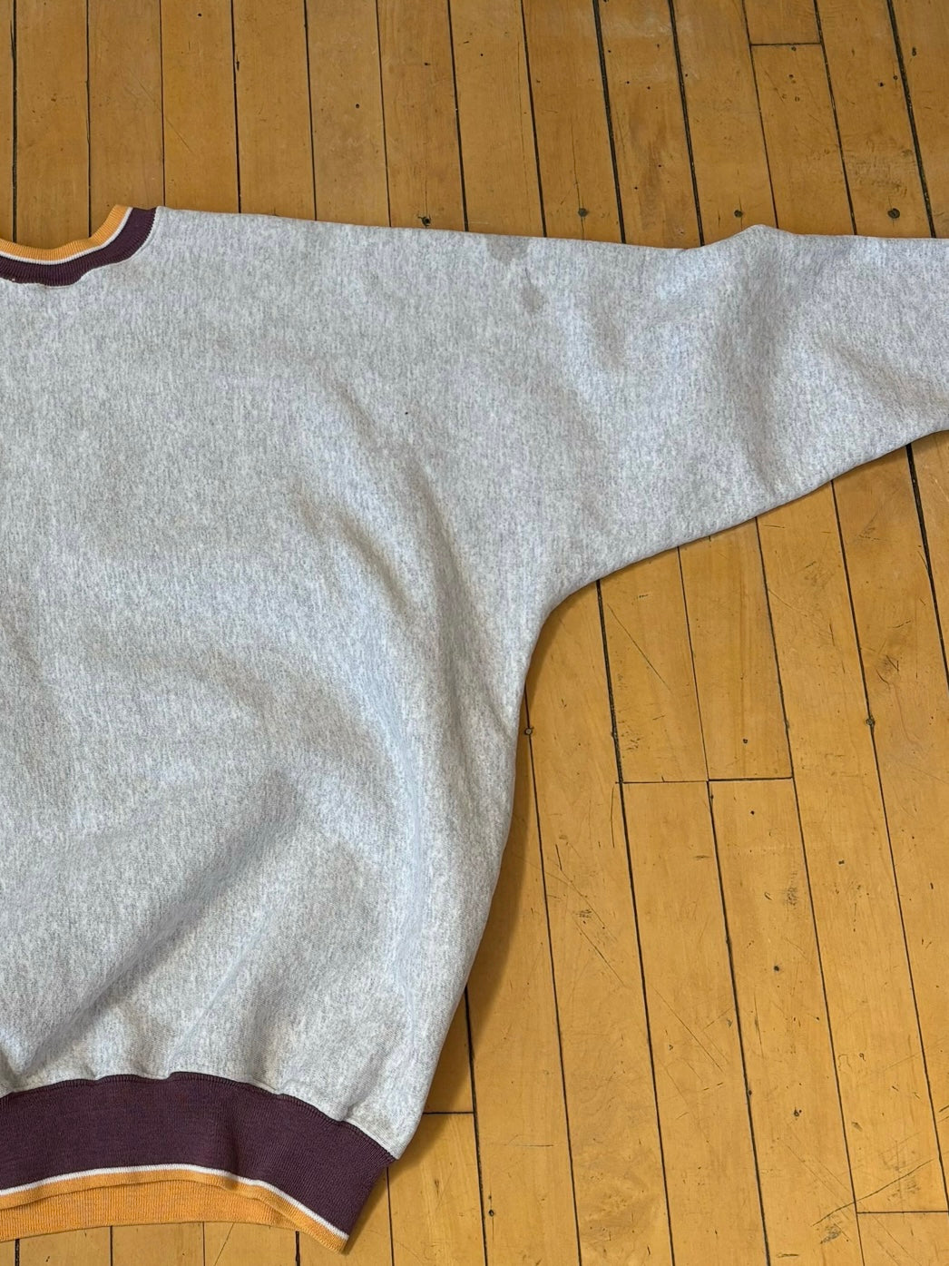 VINTAGE MINNESOTA GOPHERS PATCH SPELL OUT CREW (L/XL)
