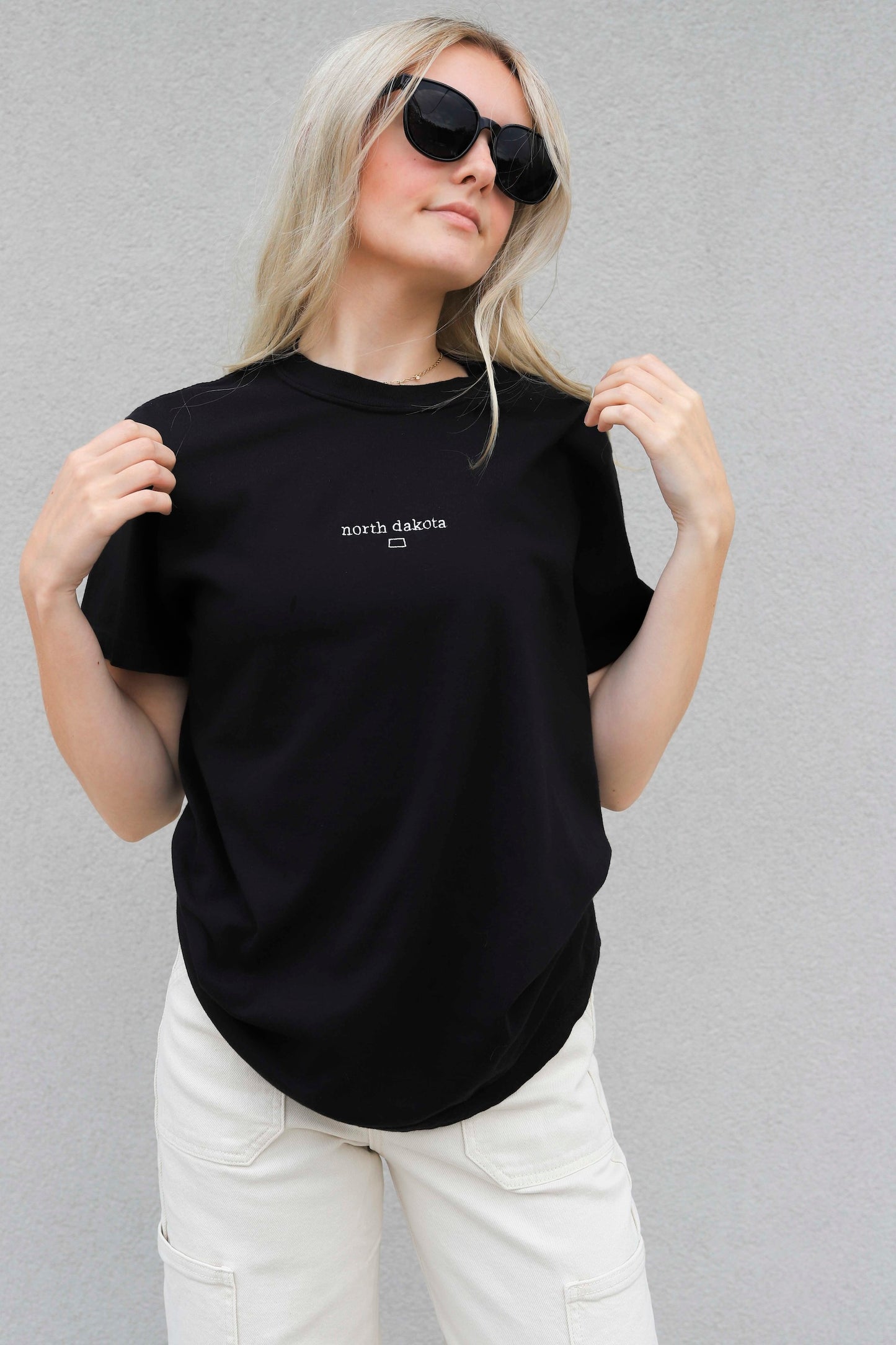 TINY ND EMBROIDERED TEE