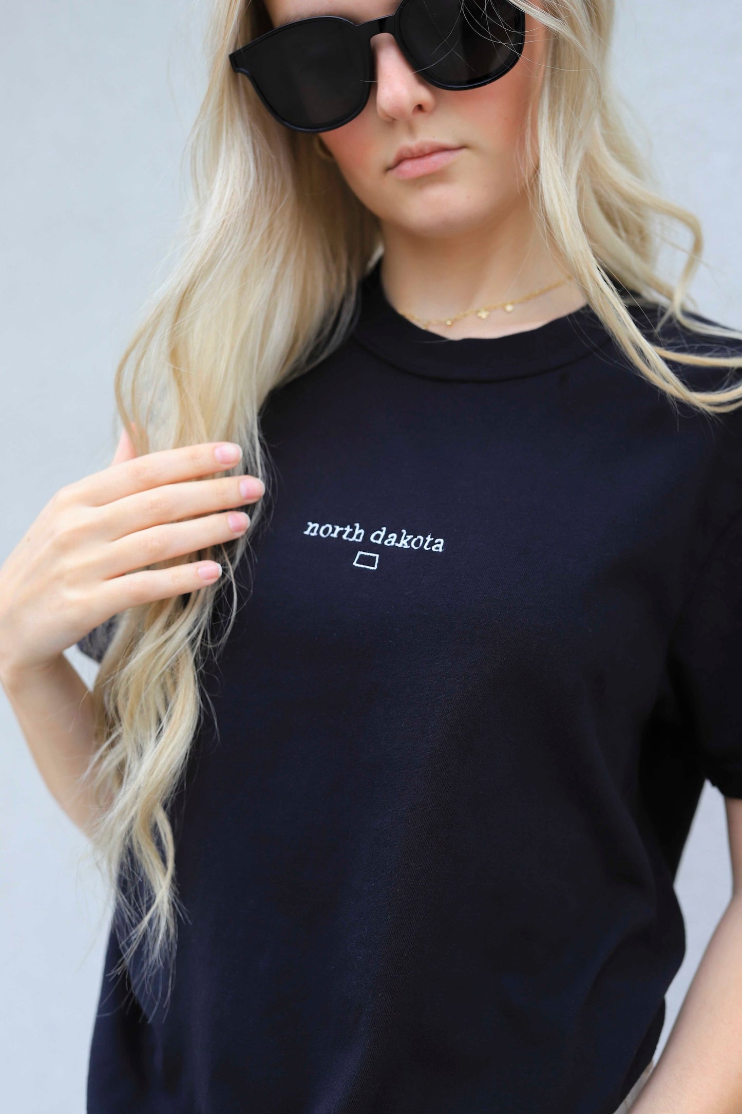 TINY ND EMBROIDERED TEE