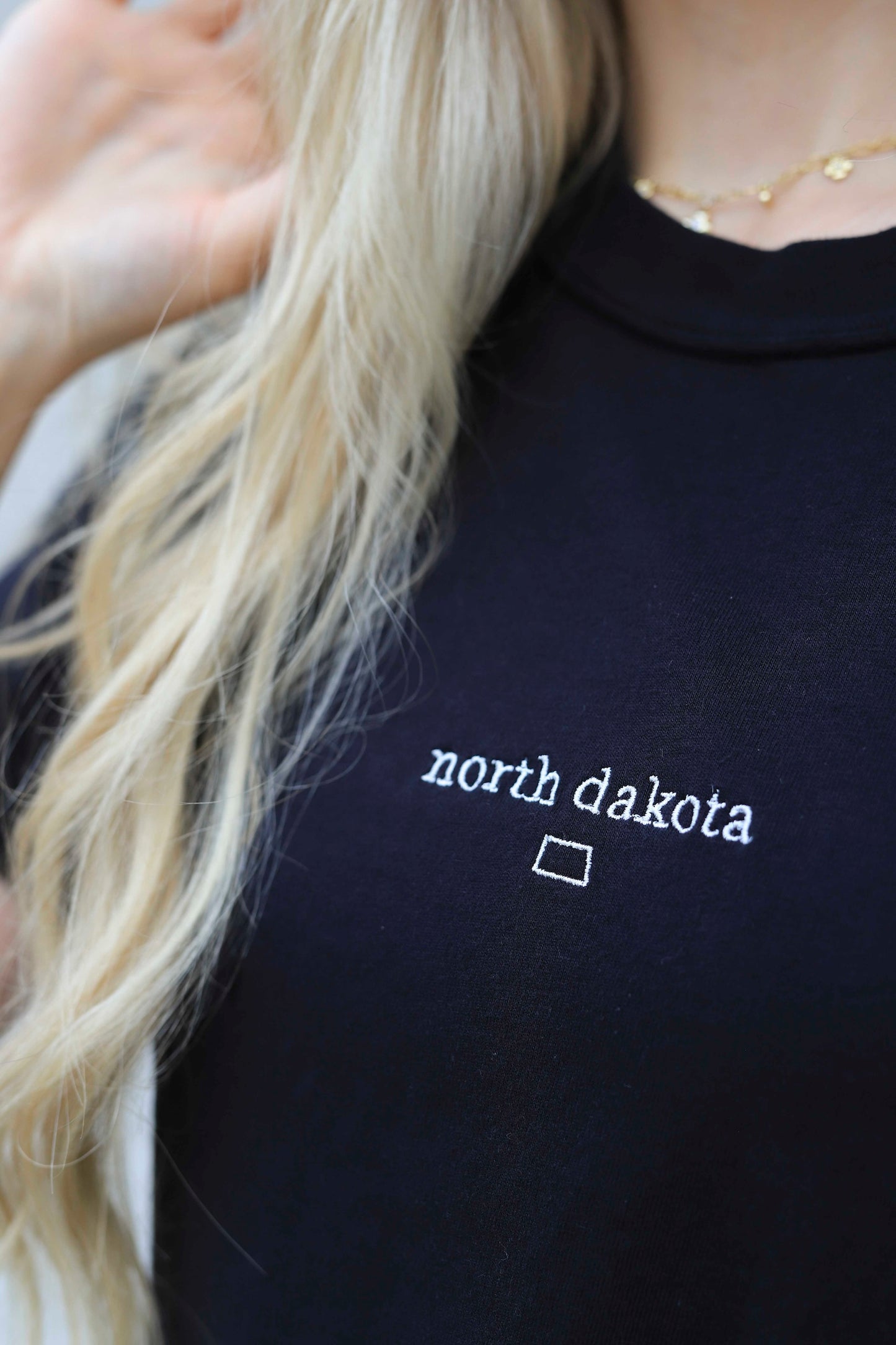 TINY ND EMBROIDERED TEE