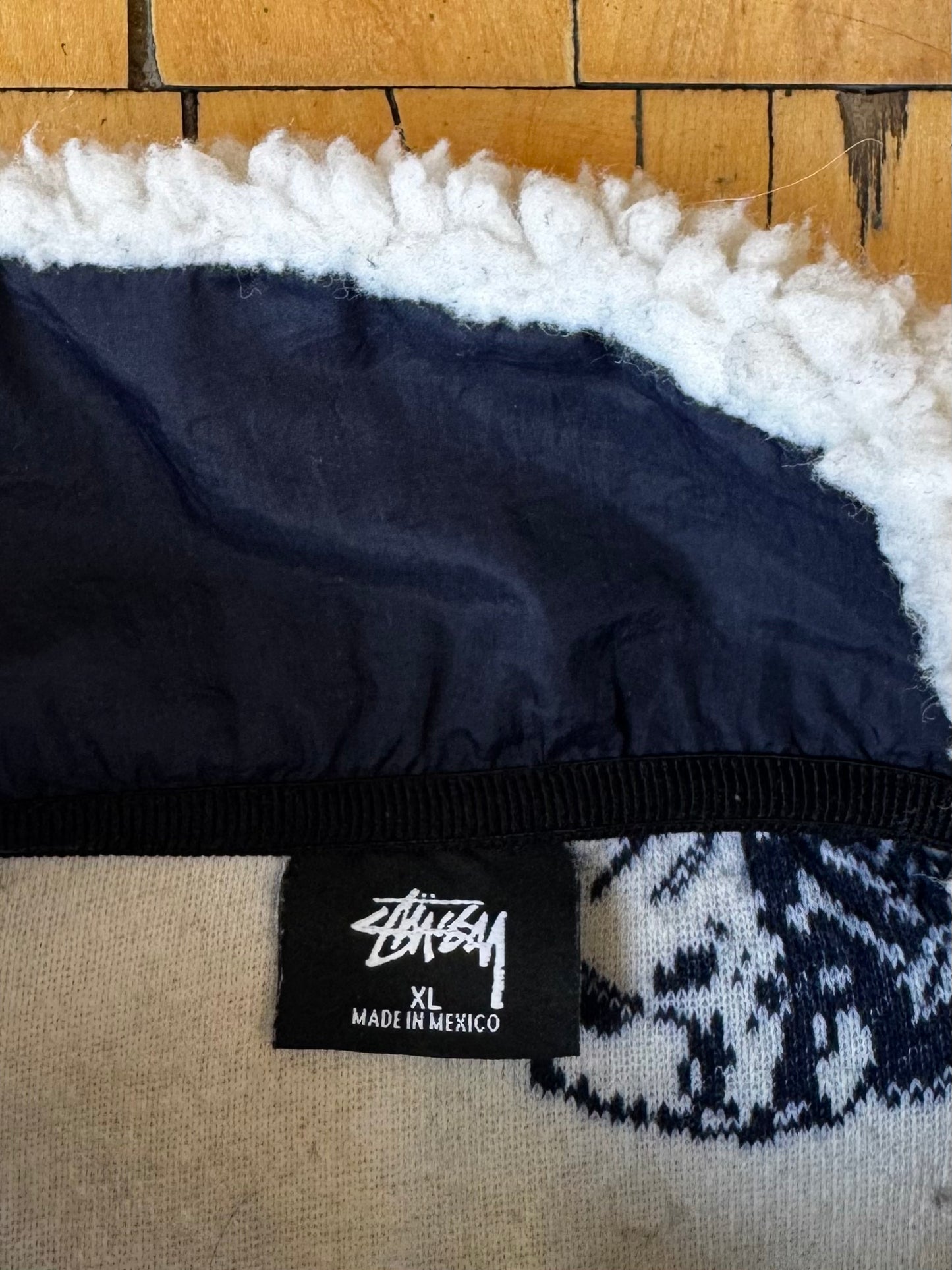 STUSSY MASK FLEECE JACKET (XL)