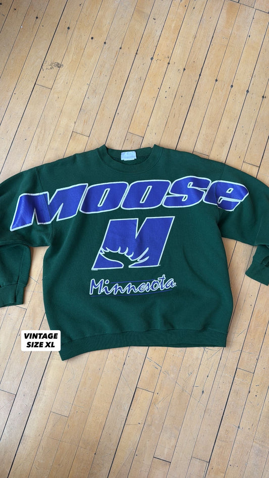 VINTAGE MINNESOTA MOOSE SPELL OUT CREW (XL)