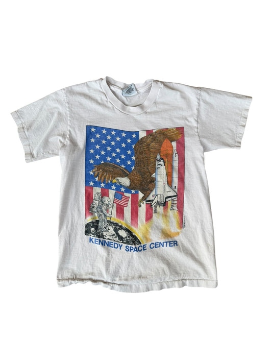 VINTAGE S.S. DESIGNS KENNEDY SPACE CENTER TEE (M)