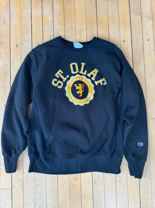 VINTAGE ST. OLAF SEAL CREW (M)