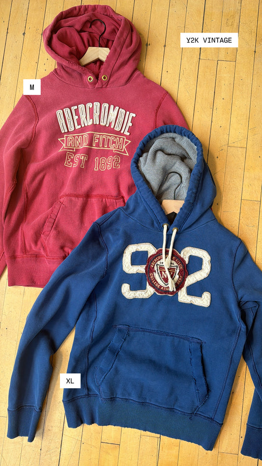 Y2K VINTAGE ABERCROMBIE ATHLETIC DEPT HOODIE (XL)