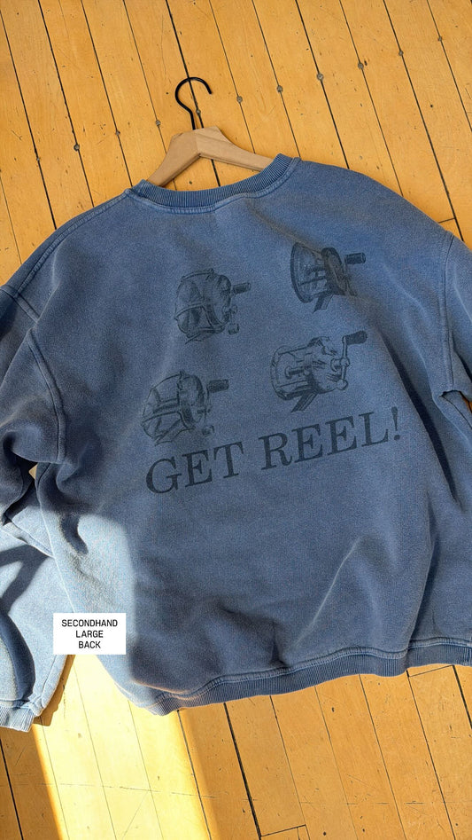 GET REEL WASHED BLUE CREWNECK (L)