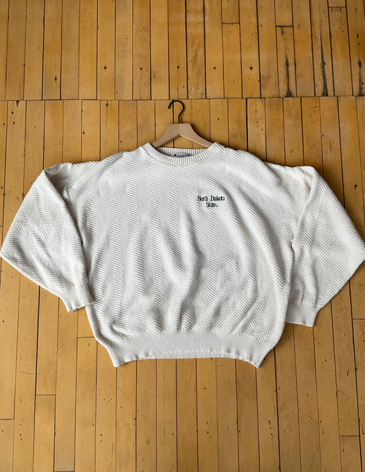 VINTAGE MADE IN USA 100% COTTON NDSU EMB. SWEATER (XXL)