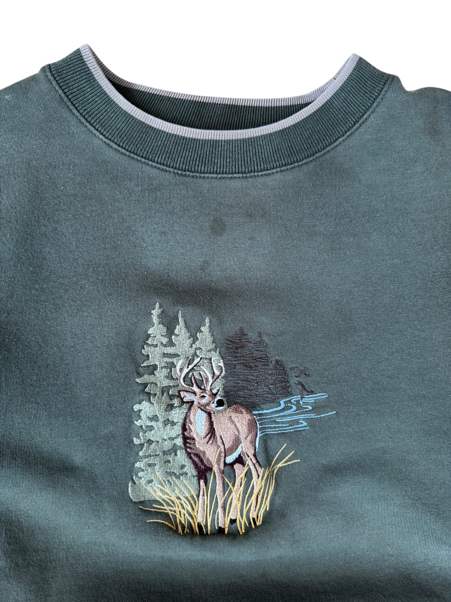 VINTAGE EMB. TALL GRASS RIVER DEER CREW (XL)