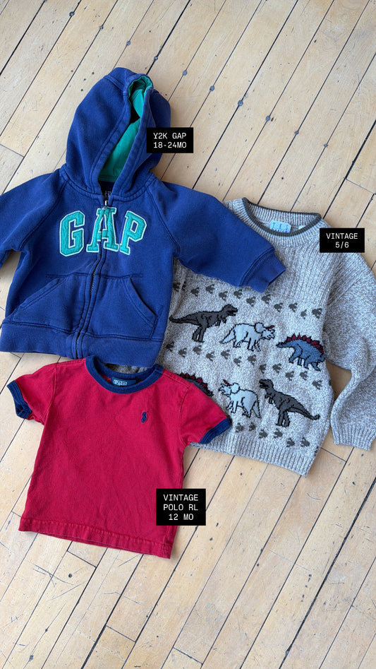 VINTAGE TKS KIDS DINOSAUR SWEATER (5/6)
