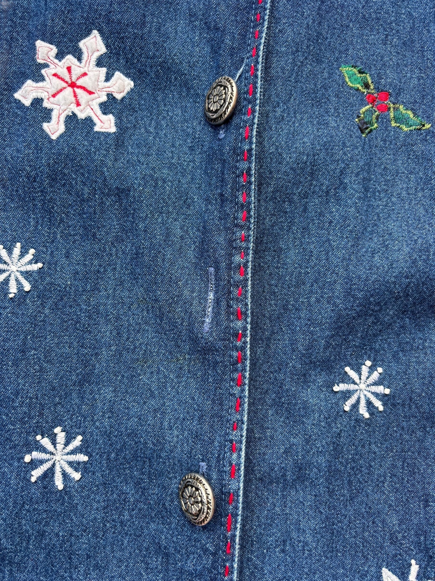 VINTAGE CHRISTMAS DENIM JACKET (XL)