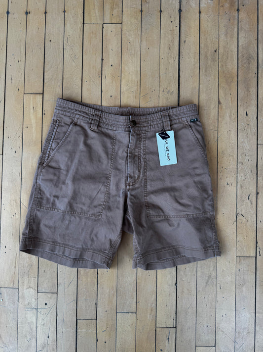 HOWLER BROS CLARKSVILLE WALK SHORTS (33) - MSRP $69