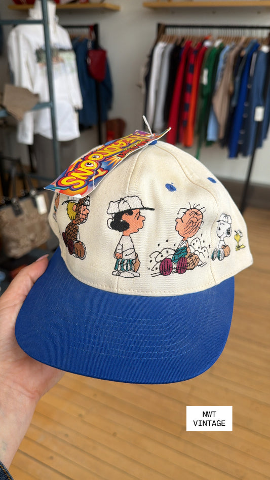 NWT VINTAGE PEANUTS BASEBALL CAP