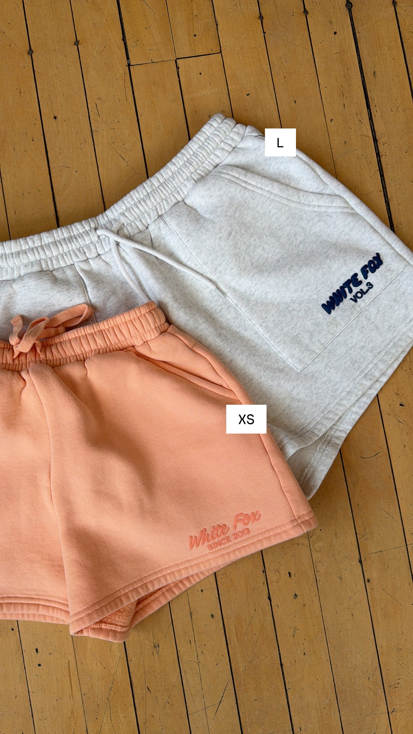 WHITE FOX VOL 3. SWEATSHORTS (L)