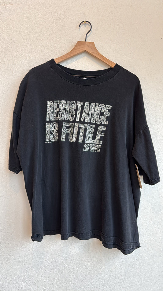 1996 VINTAGE RESISTANCE IS FUTILE STAR TREK TEE (XXL)