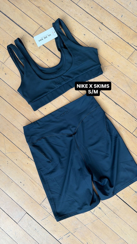 NIKE SKIMS DOUBLE LAYER SPORTS BRA (S/M) - MSRP $54