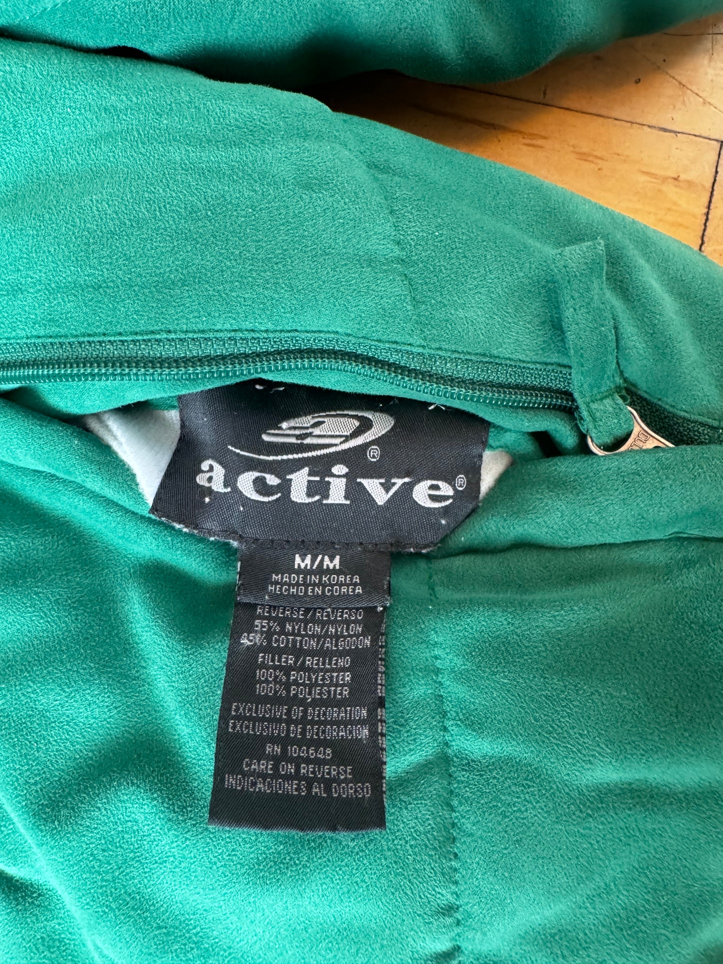 VINTAGE REVERSIBLE FIGHTING SIOUX PUFFER JACKET (M)