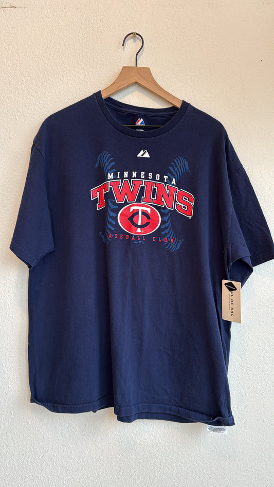 2010 MN TWINS BASEBALL CLUB TEE (XL)