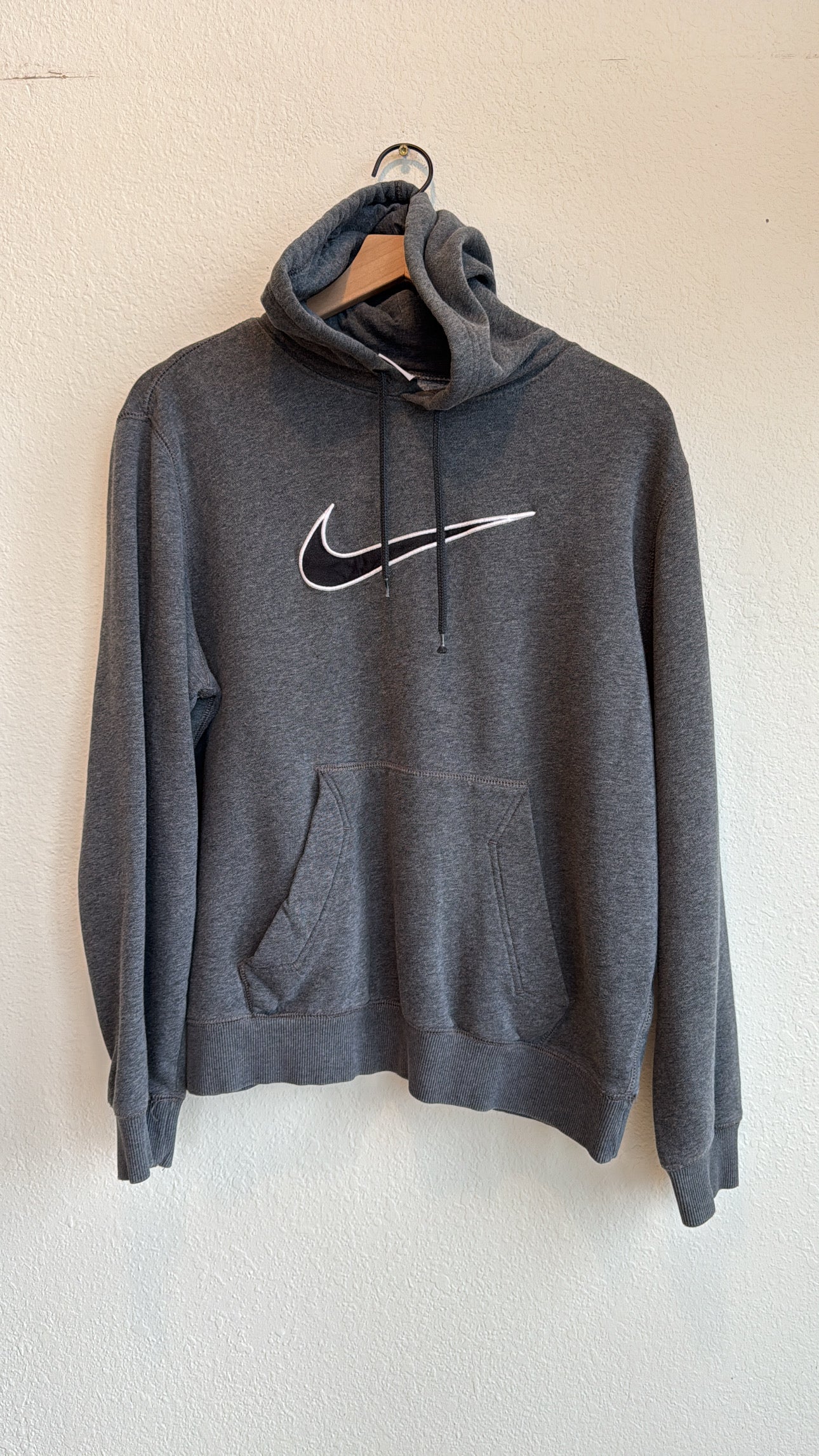 Y2K NIKE BIG SWOOSH HOODIE (L)