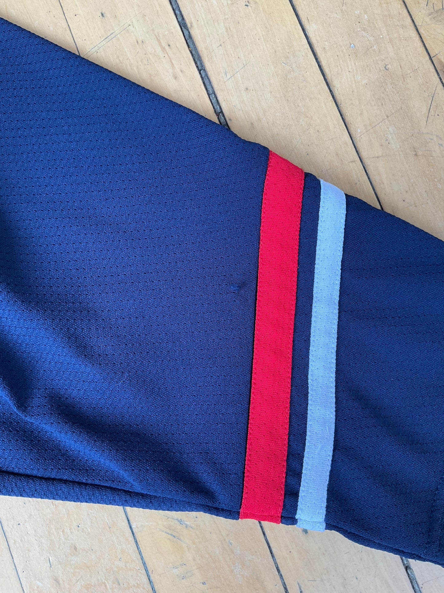 VINTAGE NIKE TEAM USA HOCKEY JERSEY (L)