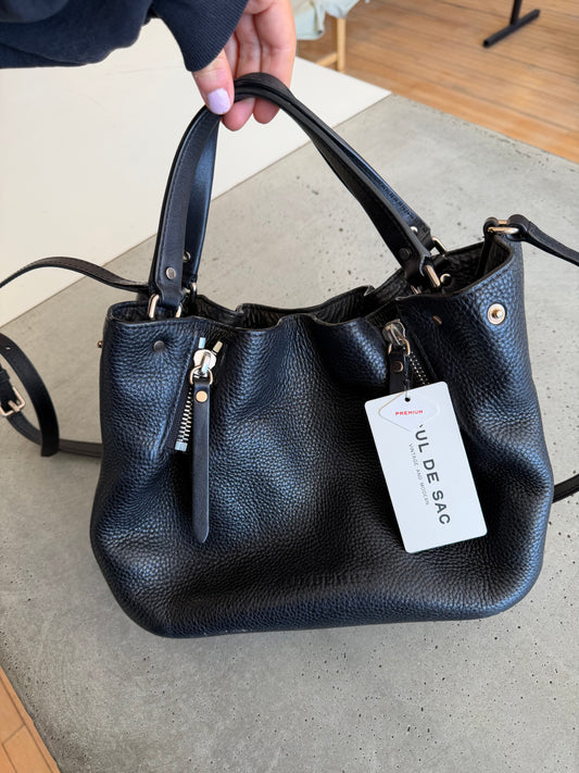 BURBERRY MAIDESTONE BAG BLACK