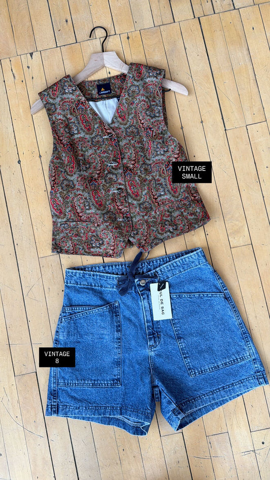 VINTAGE RIVETED LEE DENIM SHORTS (8)