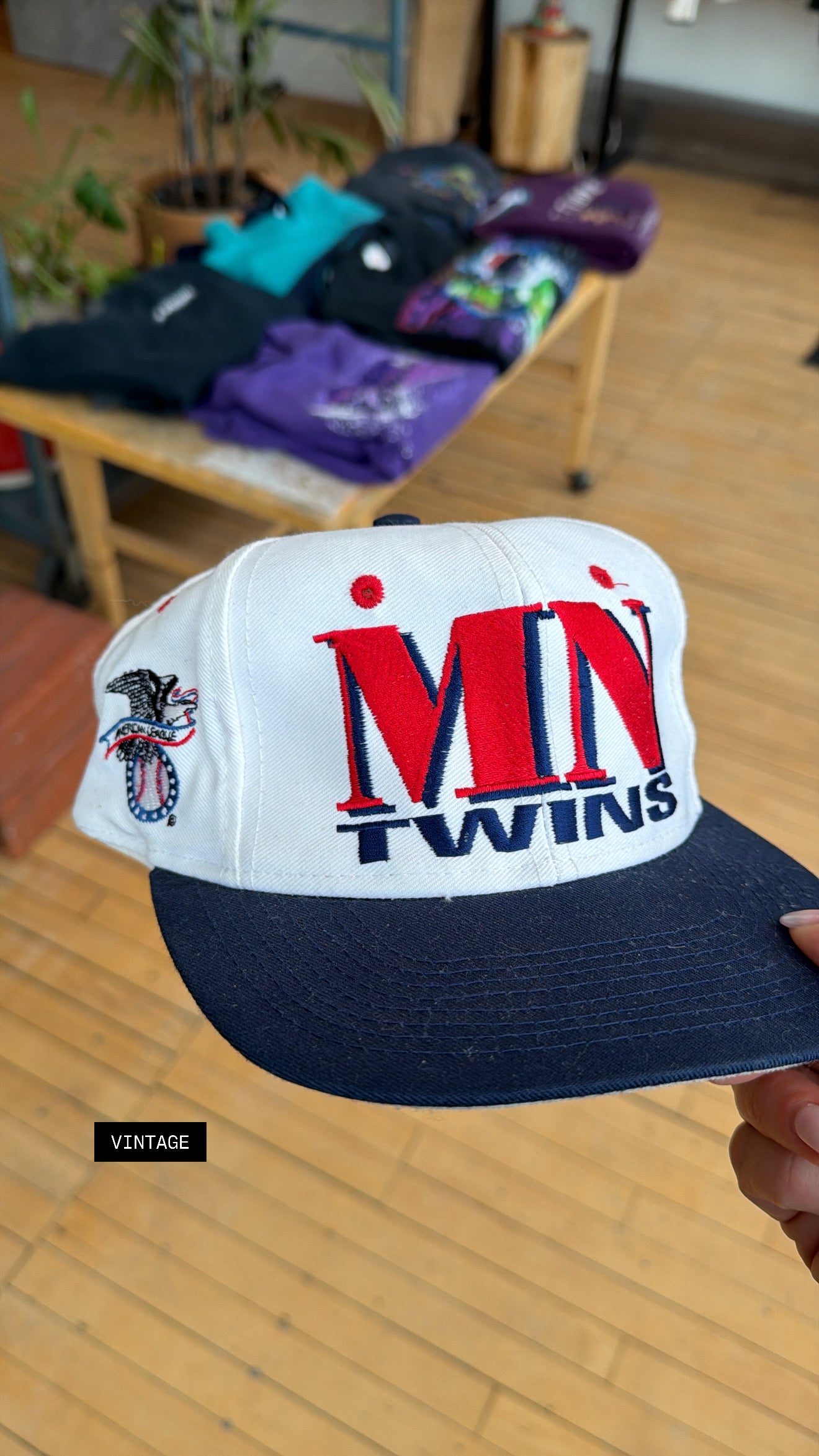 VINTAGE BIG MN WINS SNAPBACK LOGO 7 (OS)