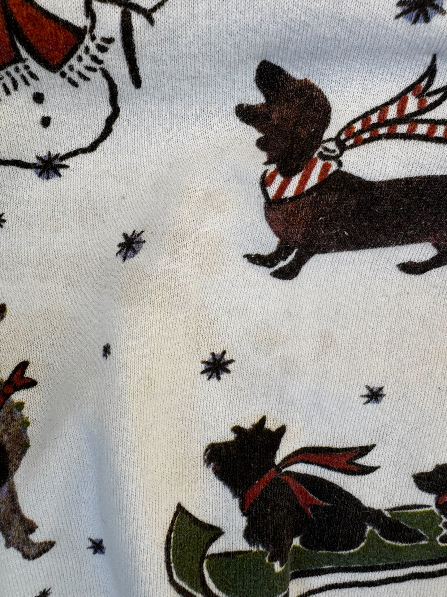 VINTAGE FRUIT OF THE LOOM HAPPY HOWLIDAYS CREWNECK (XL)
