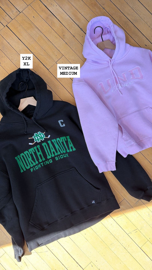 VINTAGE J. AMERICA SIOUX HOODIE (XL)