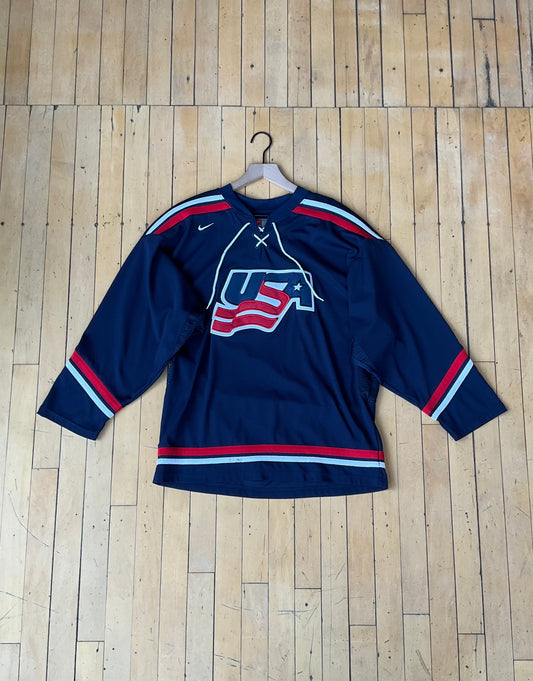 VINTAGE NIKE TEAM USA HOCKEY JERSEY (L)