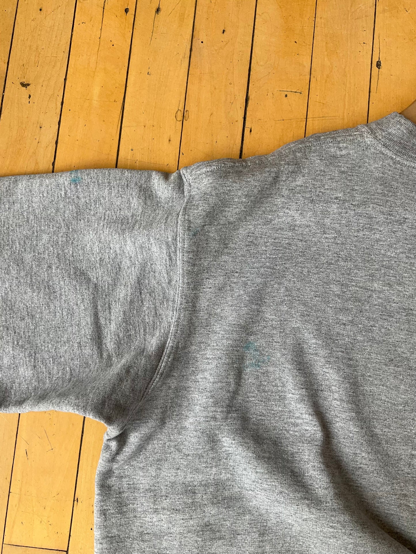 VINTAGE NE HUSKERS SPELLOUT STYLE CREW (XL)