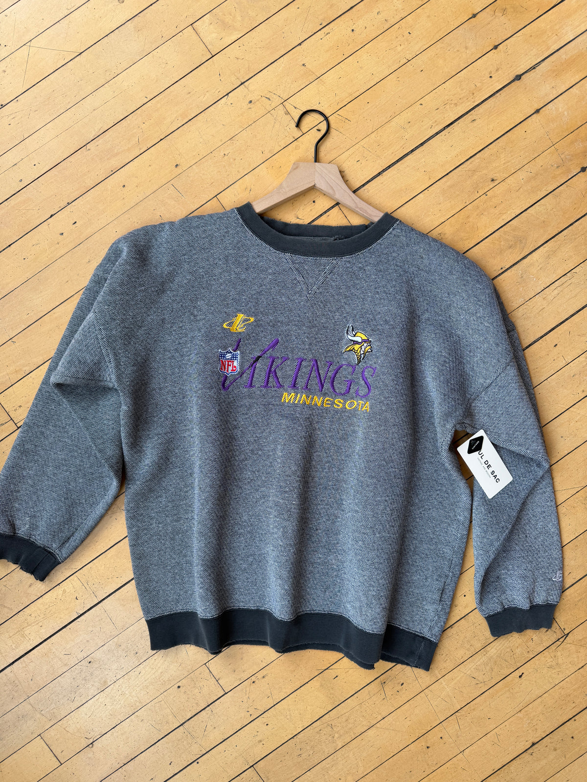 VINTAGE MINNESOTA VIKINGS LOGO ATHLETIC TEXTURE CREW (XL)