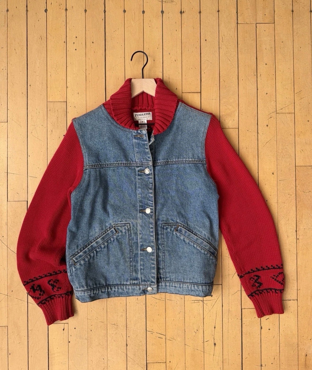 90'S VINTAGE PENDELTON DENIM AND BRONCO JACKET (M)
