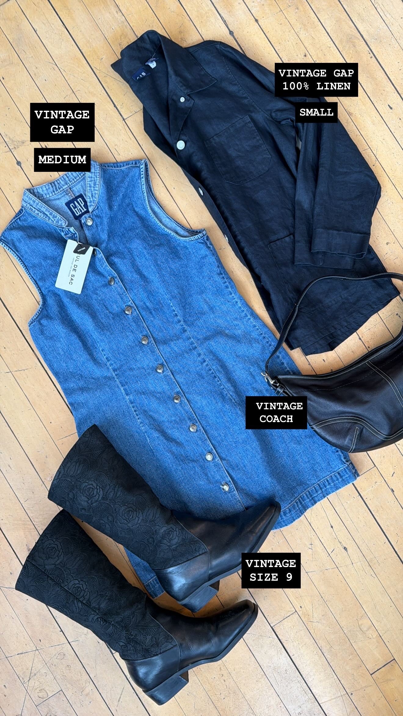VINTAGE GAP DENIM DRESS (M)