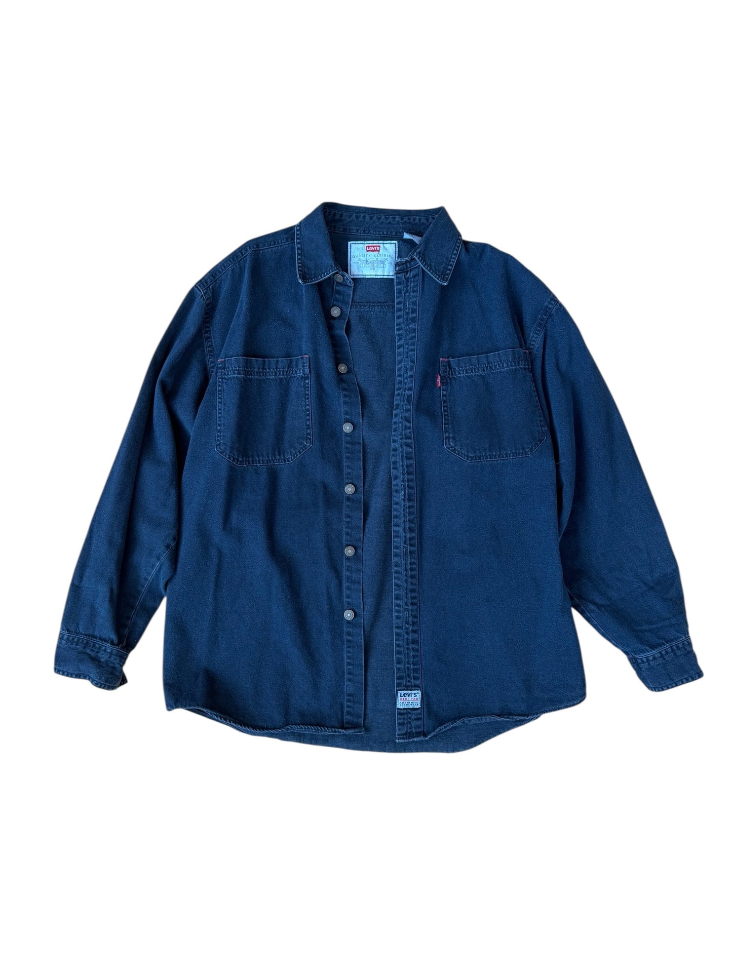 VINTAGE LEVI'S DARK WASH DENIM BUTTON UP (XL)(20)
