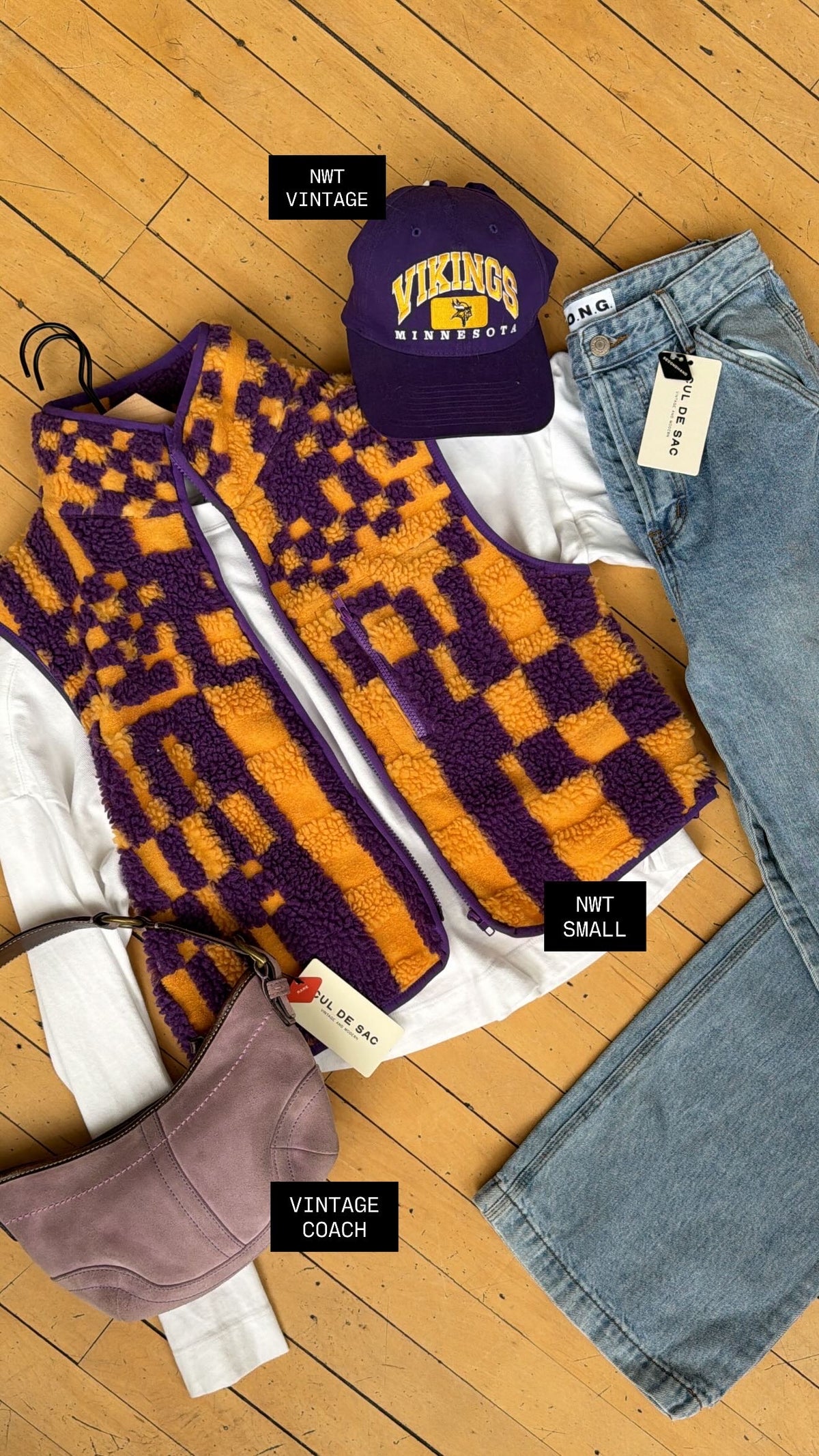 NWT PATTERNED FLEECE VEST PURPLE/GOLD (S)