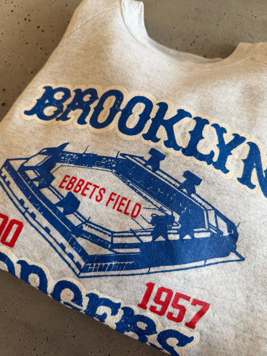 VINTAGE BROOKLYN DODGERS EBBETS FEILD CREW (M/L)