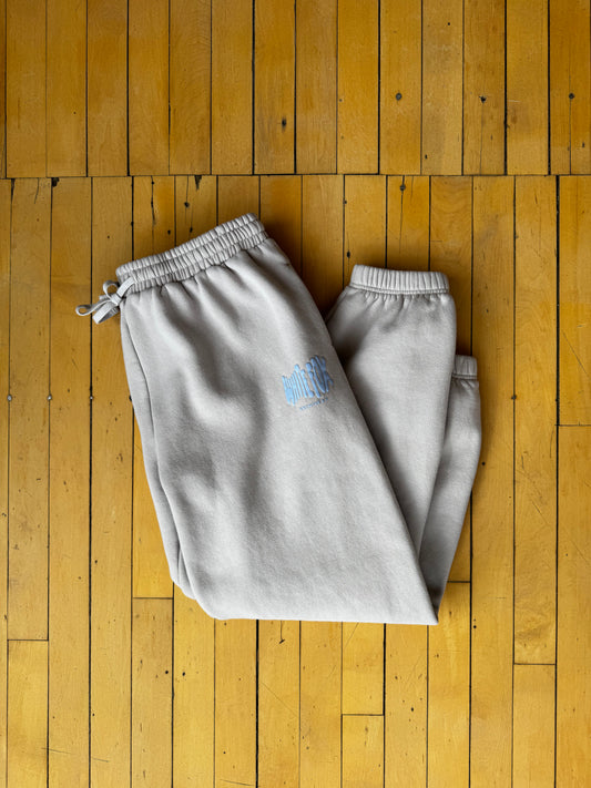 WHITEFOX ARCHIVE 6.0 SWEATPANTS DOVE (L) - MSRP $49.99