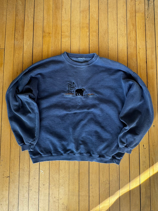 VINTAGE BLACK BEAR EMBROIDERED CREW (L/XL)