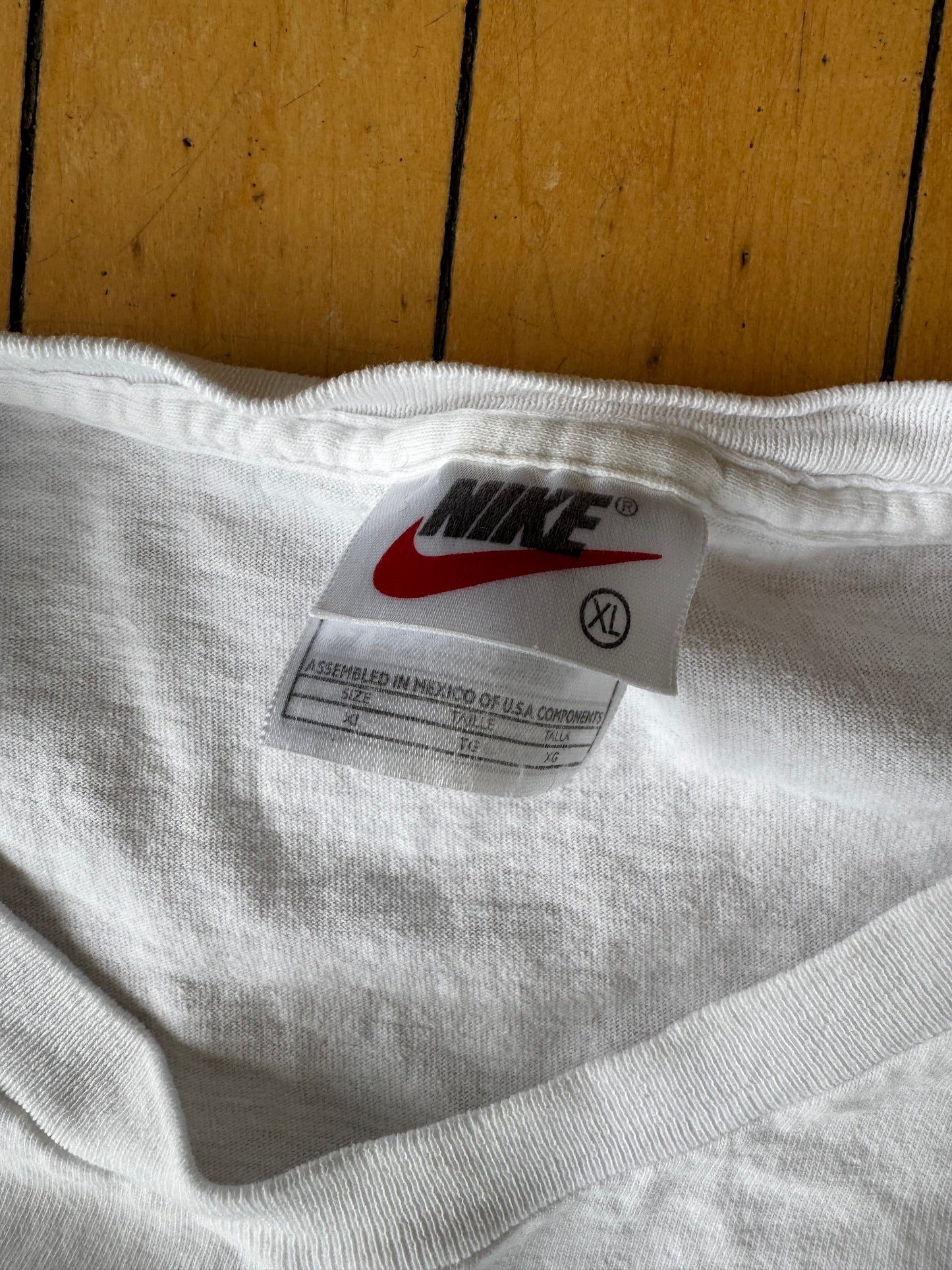 VINTAGE EMBROIDERED NIKE GOLF TEE (XL)